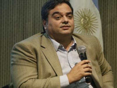 Triaca desafía a los gremios a que busquen soluciones para el problema de la informalidad